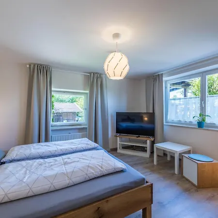 Julia Apartment Taching am See